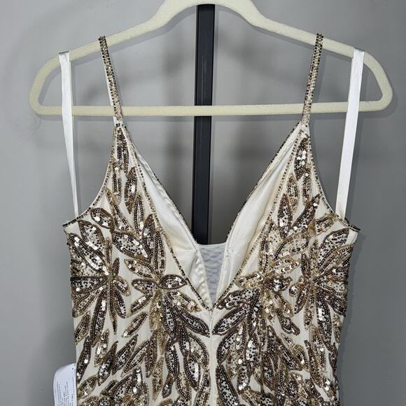 NWT MAC DUGGAL Nude Gold Beaded Embellished Leaf Evening Gown Women’s - Picture 10 of 16